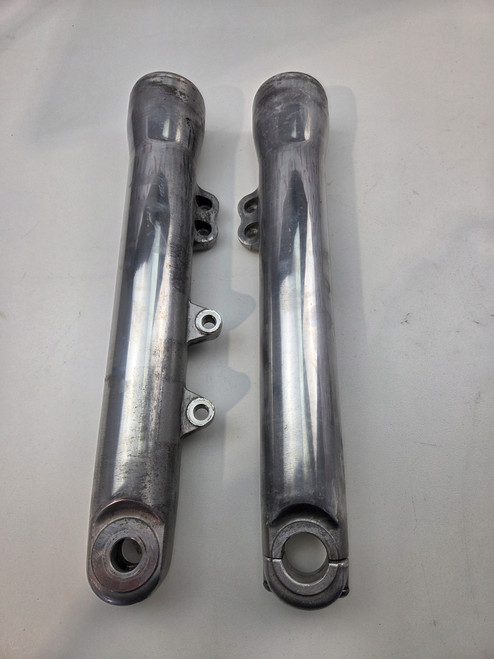 Lower Fork legs 49mm Slider Harley Davidson Dyna Wide Super Glide Street Bob 46607-06A