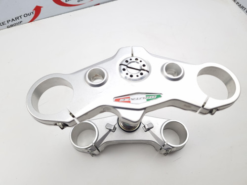 Triple clamps MV Agusta B3 800 Brutale RR RC 8000B6255 Triple clamps MV Agusta B3 800 Brutale RR RC 8000B6255