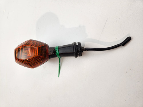 Front rear blinker Suzuki Bandit GSF1200 S 02-05 35601-31F30 Front rear blinker Suzuki Bandit GSF1200 S 02-05 35601-31F30