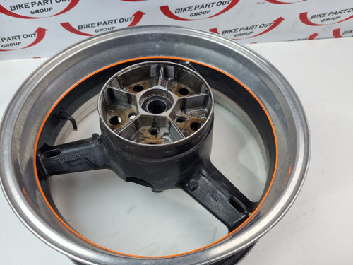 Rear Wheel Suzuki GSXR1000 GSXR 1000 02-04 64111-40F01-019 Rear Wheel Suzuki GSXR1000 GSXR 1000 02-04 64111-40F01-019