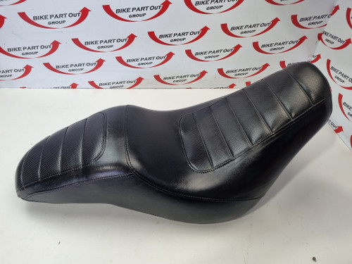 Seat Harley Davidson M8 Softail Low rider 18-20 52000358 Seat Harley Davidson M8 Softail Low rider 18-20 52000358