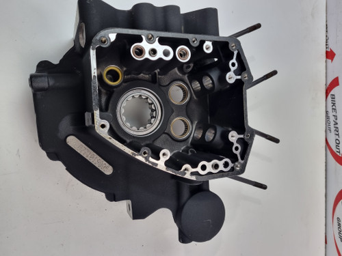 Crank case Crankcase RH Harley Davidson Dyna 06-17 59634-06A Tourer 07-16 24621-06B