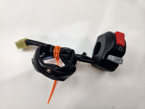 Right switch start stop Yamaha FZ8-N FZ8N FZ8 N S 39P-26302-00