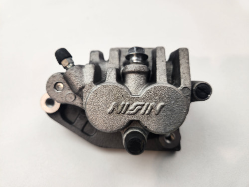 Front brake caliper Suzuki DR650 DR650 SE 96-21 DRZ400 E S 59300-13E01-999 Front brake caliper Suzuki DR650 DR650 SE 96-21 DRZ400 E S 59300-13E01-999