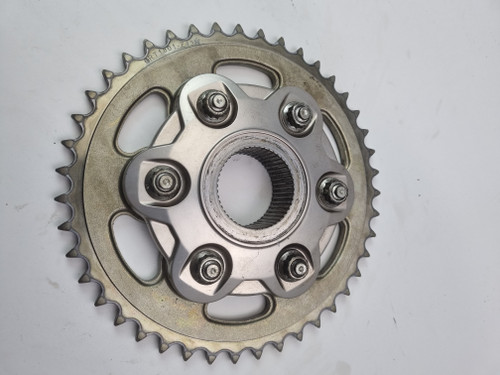 Rear sprocket 43T Carrier flange Ducati Diavel X 1200 1199 1299 Panigale 16014201A Rear sprocket 43T Carrier flange Ducati Diavel X 1200 1199 1299 Panigale 16014201A