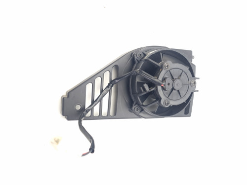 Radiator fan Husqvarna Vitpilen Svartpilen 701 KTM690 Duke 09-14Supermoto KTM 690 DUKE R 10-17 58435041000 Radiator fan Husqvarna Vitpilen Svartpilen 701 KTM690 Duke 09-14Supermoto KTM 690 DUKE R 10-17 58435041000