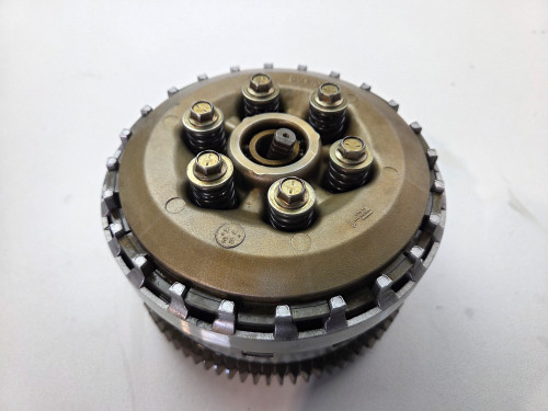 Clutch pack hub basket plates Yamaha MT-09 MT09 Tracer 900 SP 14-21 B7N-16150-00 Clutch pack hub basket plates Yamaha MT-09 MT09 Tracer 900 SP 14-21 B7N-16150-00