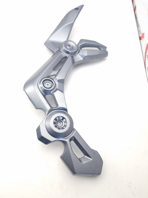 RH Frame pivot cover Kawasaki  Z900 ZR900  17-18 14093-0510-54N