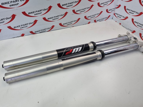 Front forks KTM450 KTM530 KTM500 KTM525 KTM300 KTM250 EXC 05-15 14187L6901 Front forks KTM450 KTM530 KTM500 KTM525 KTM300 KTM250 EXC 05-15 14187L6901