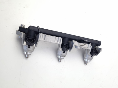 Secondary injectors airbox MV Agusta Brutale 800 F3 Dragster RR RC 16-19 8000B8699 Secondary injectors airbox MV Agusta Brutale 800 F3 Dragster RR RC 16-19 8000B8699