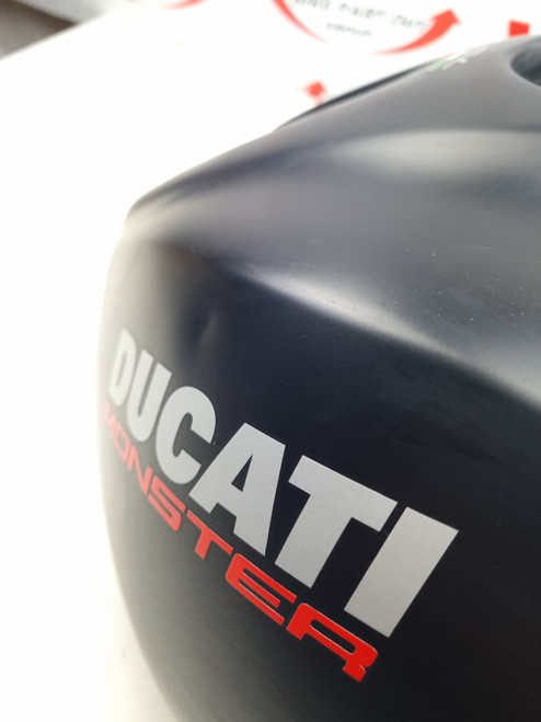 mno Fuel petrol tank Dent scratch Ducati Monster 797 17-18