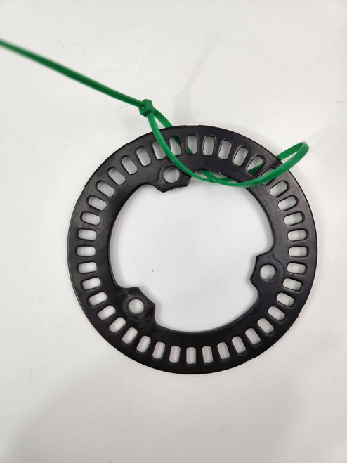 Front ABS Sensor Ring Yamaha MT09 XSR900 MTM850 MT07 R7 2DR-2517G-00 Front ABS Sensor Ring Yamaha MT09 XSR900 MTM850 MT07 R7 2DR-2517G-00