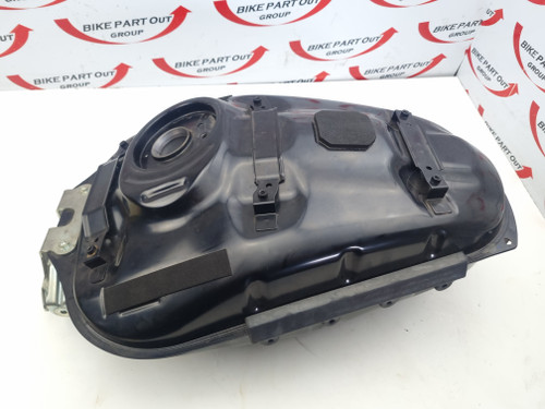 Fuel Petrol tank Yamaha XSR900 MTM850 16-20 B90-24110-00 Fuel Petrol tank Yamaha XSR900 MTM850 16-20 B90-24110-00