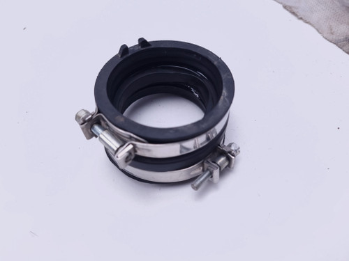 Intake manifold KTM250 KTM300 KTM450 KTM500 EXC 12-16 77236044000 Intake manifold KTM250 KTM300 KTM450 KTM500 EXC 12-16 77236044000