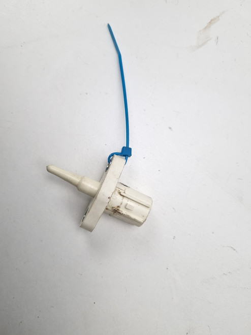 Air temperature sensor KTM450 KTM500 KTM350 KTM250 KTM300 TPI EXC-F SXF 61041080000