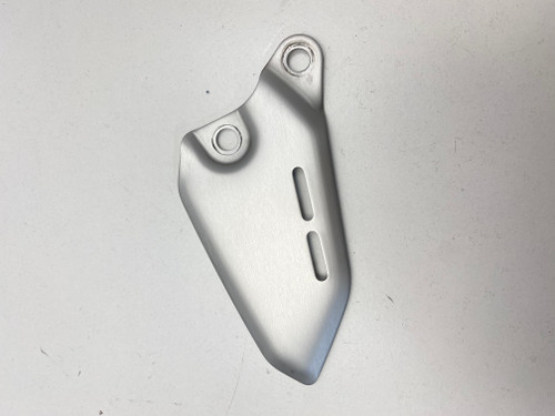 Rear master reservoir guard RH Kawasaki Z900 RS Cafe 18-23 55020-2179