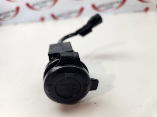 power outlet socket Kawasaki Z900 RS Cafe 19 power outlet socket Kawasaki Z900 RS Cafe 19