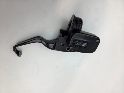 Front Brake master cylinder Harley Davidson M8 Softail single disc 15-24 41700233