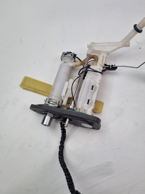 Fuel Pump Harley Davidson M8 Softail Standard Breakout Fat Bob Street Bob 61200043 Fuel Pump Harley Davidson M8 Softail Standard Breakout Fat Bob Street Bob 61200043