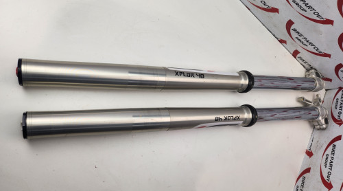 Forks WP XPLOR KTM500 KTM EXC 500 450 350 17-19 14188S6901 Forks WP XPLOR KTM500 KTM EXC 500 450 350 17-19 14188S6901