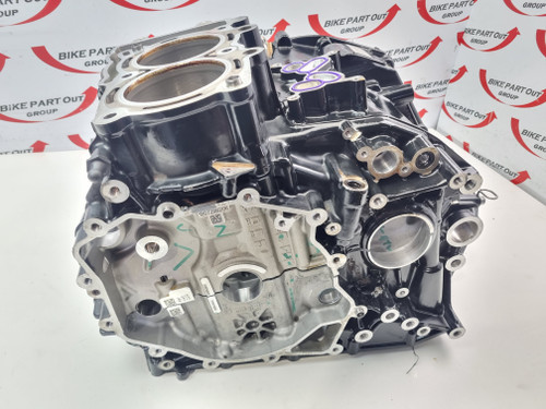 Crankcase pair engine housing BMW F850 GS ADV F750 K80 K81 K82 11008392277 