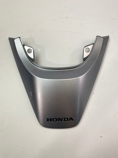 Rear center cowl Honda VFR800 VFR 800 14-17 VFR1200 77210-MJM-D30ZA