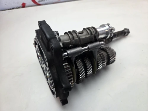 6 speed Gearbox Transmission Cassette Harley Davidson Tourer Softail  Dyna 10-17 35467-06C
