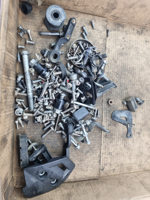 Chassis bolts and bits BMW F800GS F800 GS ADV 12-16 F700 11-16 K70 K72 K75 16148556077 Chassis bolts and bits BMW F800GS F800 GS ADV 12-16 F700 11-16 K70 K72 K75 16148556077
