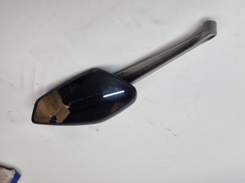 RH Mirror Ducati Diavel 1200 Strada carbon AMG 13-14 52340242AA RH Mirror Ducati Diavel 1200 Strada carbon AMG 13-14 52340242AA