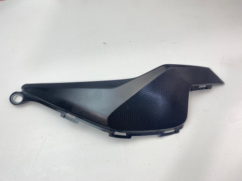 RH airbox cover CBR1000RR CBR 1000 RR RA 12-16 83165-MGP-D00
