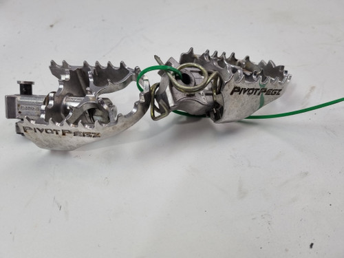 Foot pegs pivot pegz MK 3 BMW R1200 GS W ADV K50 K51 13-18 PP-60MK3 Foot pegs pivot pegz MK 3 BMW R1200 GS W ADV K50 K51 13-18 PP-60MK3