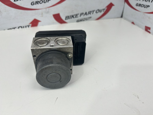 ABS brake pump module Kawasaki KLE650 KLE 650 Versys 15-16 16082-0735