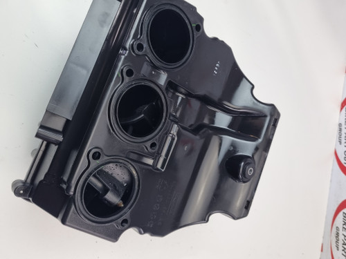  Airbox Triumph Street Triple  660 675 13-16 T2200965