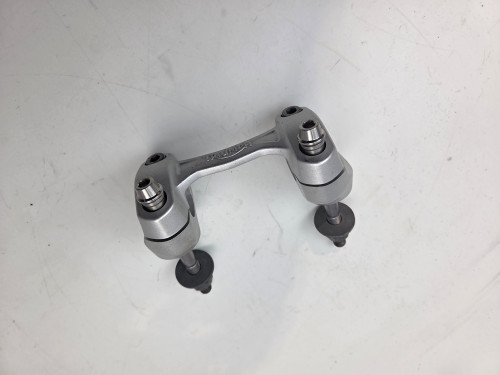 Handlebar clamps risers Triumph Street Triple  660 675 R  13-16 T2043212