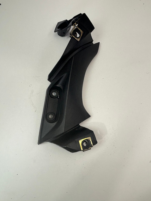 Inner RH cockpit cover 8 Yamaha YZF-R1 R1 04-06 5VY-2117W-00