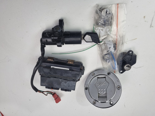Coded ignition CDI lock key set MV Agusta  800 Stradale 8B00B5210 8000B9365