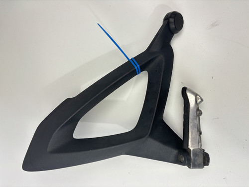 LH foot peg and bracket Triumph Sprint GT 1050 T2081606