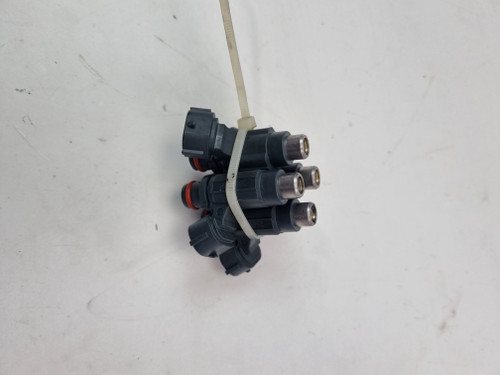 Primary fuel injectors x4 Kawasaki Ninja ZX6R ZX600 07-18 56001-0085