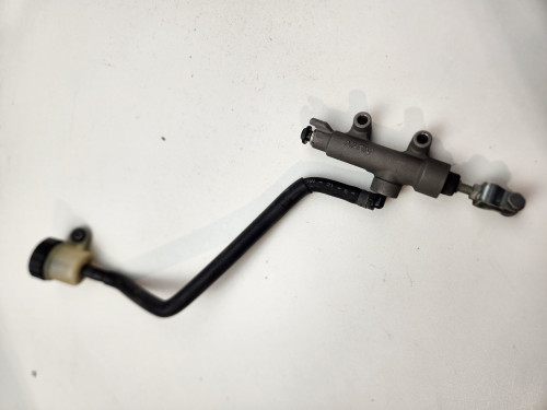Rear brake master cylinder Yamaha XT1200Z XT1200 Z Super Tenere 10-23 23P-2583V-00 Rear brake master cylinder Yamaha XT1200Z XT1200 Z Super Tenere 10-23 23P-2583V-00