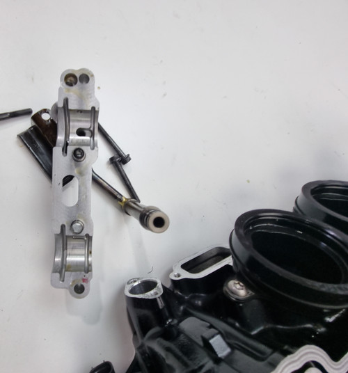 Cylinder head Cams Valves Kawasaki ZG 1400 GTR 08-09 11008-0147