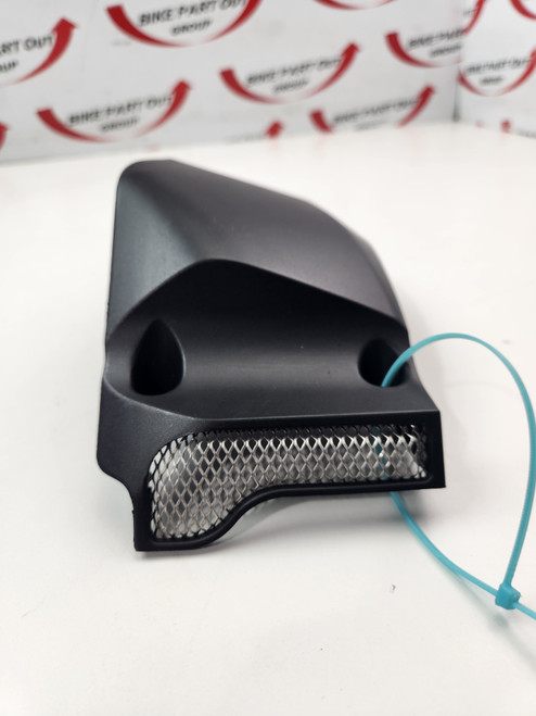 LH Air intake manifold Carbon Ducati 848 1098 Streetfighter 48420751B