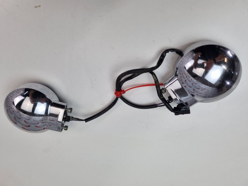 RH foot board mount brackets Harley Davidson Road king Tourer fat