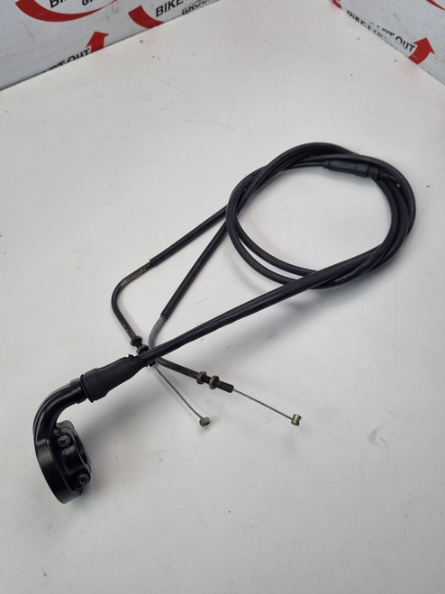 Throttle cables housing Triumph Sprint ST RS 955i 02-05 T2040289 Throttle cables housing Triumph Sprint ST RS 955i 02-05 T2040289