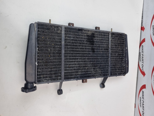 Radiator Triumph Sprint ST 955i RS 02-05 T2100721