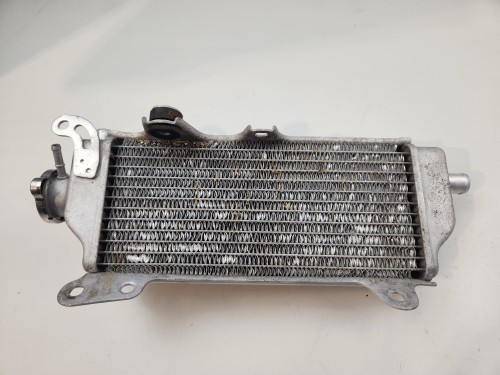 RH Radiator Fill side Yamaha WR450F 19-23 WR250F 20-24  B3J-12461-00