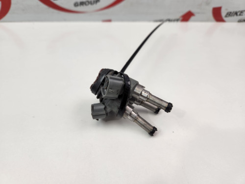 Fuel Injectors x3 Yamaha MT09 Tracer 15-20 MT10 4C8-13761-00 Fuel Injectors x3 Yamaha MT09 Tracer 15-20 MT10 4C8-13761-00