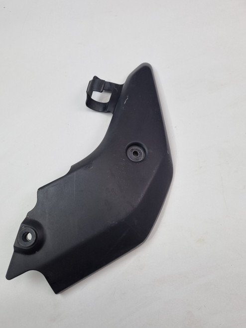 Outer exhaust pipe protector Honda CBR600RR CBR600 RR 03-06 18330-MEE-D00 Outer exhaust pipe protector Honda CBR600RR CBR600 RR 03-06 18330-MEE-D00
