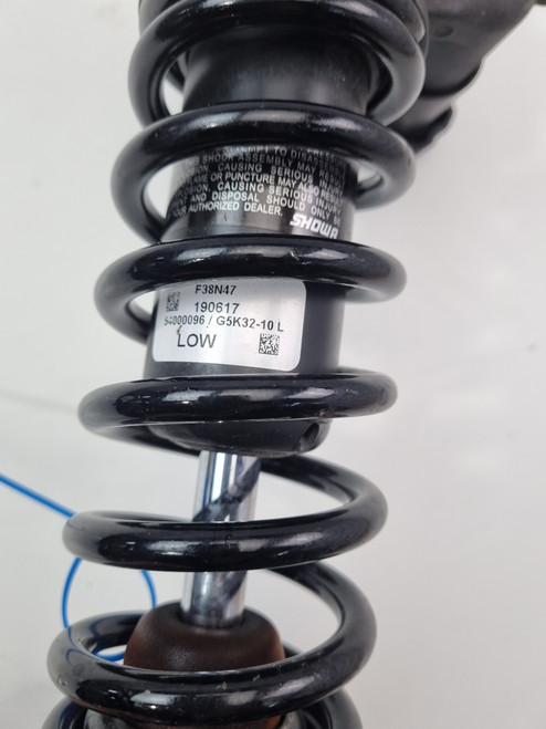 LH Rear Shock Adjustable Harley Davidson M8 Tourer 17-23 54000096