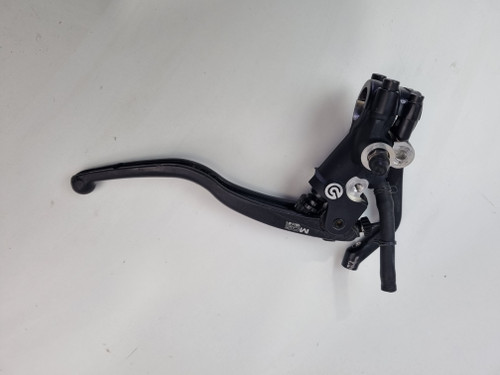 Front brake master cylinder Triumph Scrambler 1200 XE T2021904 Front brake master cylinder Triumph Scrambler 1200 XE T2021904
