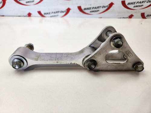 Rear Linkage Suzuki GSXR600 GSXR750 11-22 62602-14861 Rear Linkage Suzuki GSXR600 GSXR750 11-22 62602-14861